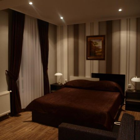Hotel Mimoza Razgrad Luaran gambar