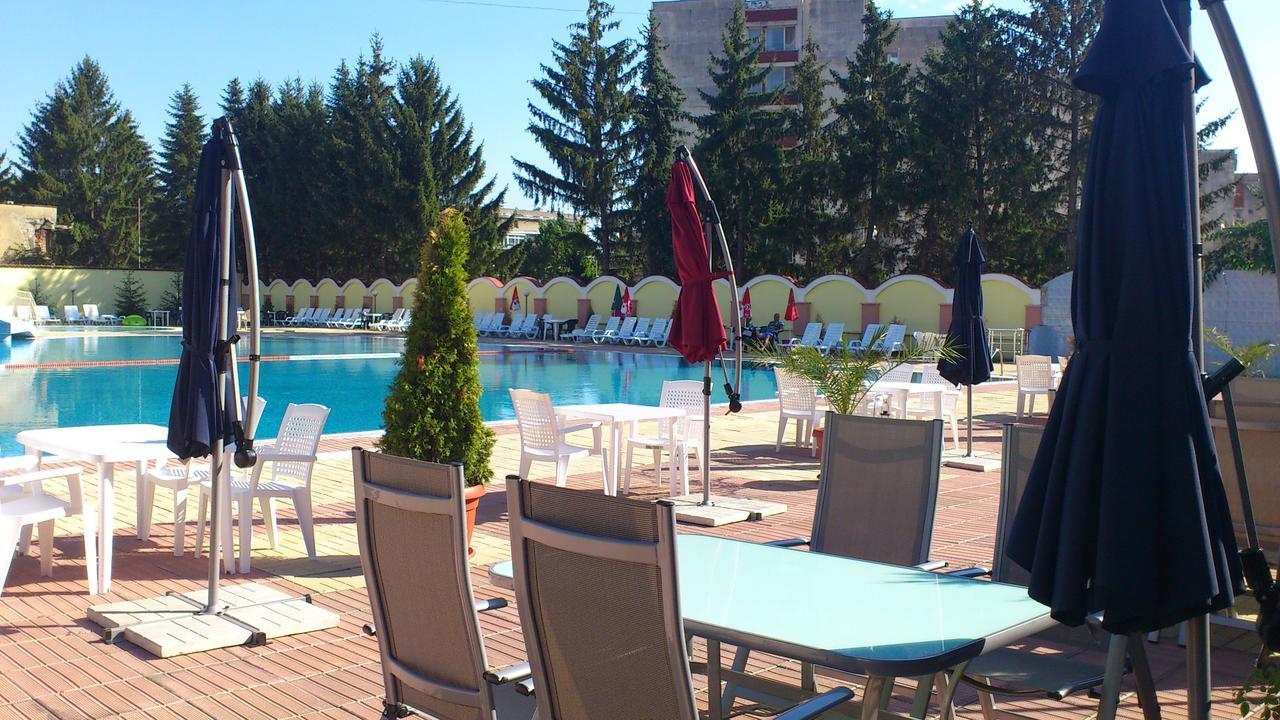 Hotel Mimoza Razgrad Luaran gambar