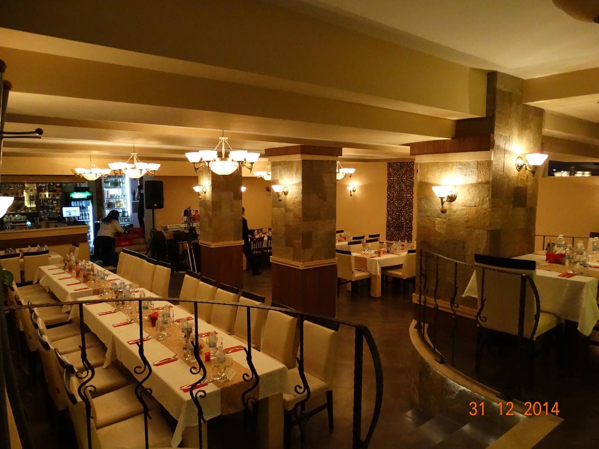 Hotel Mimoza Razgrad Luaran gambar