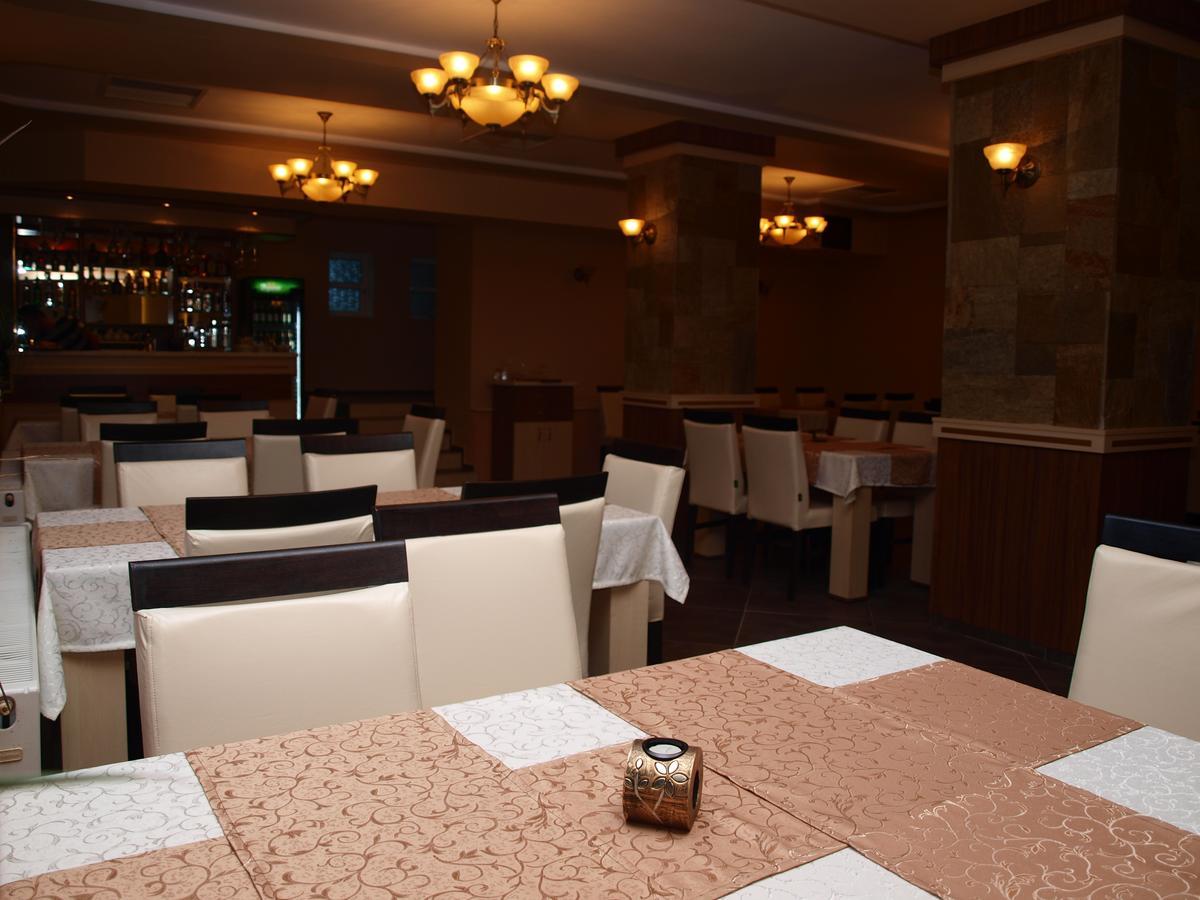 Hotel Mimoza Razgrad Luaran gambar