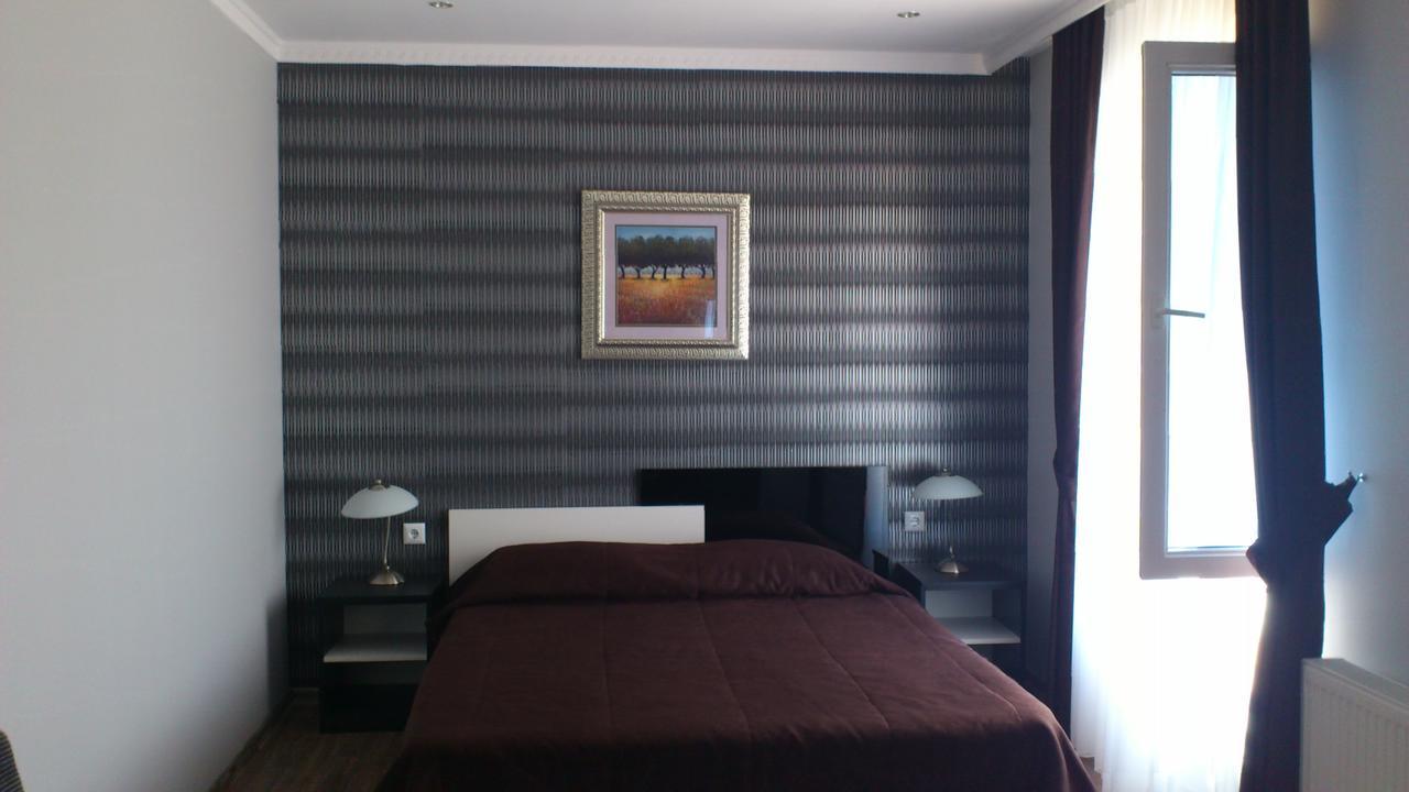 Hotel Mimoza Razgrad Luaran gambar