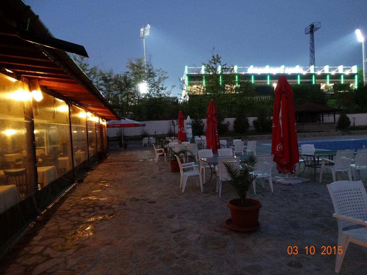 Hotel Mimoza Razgrad Luaran gambar