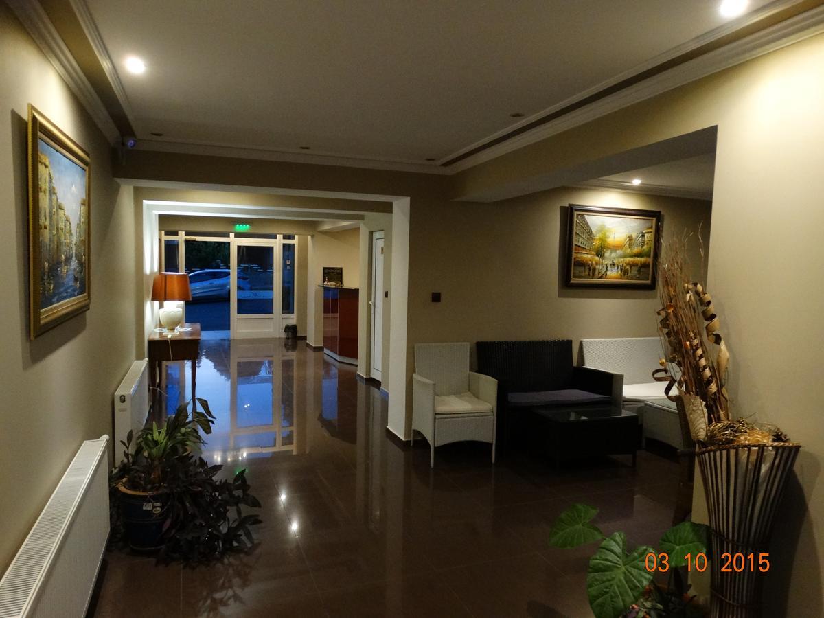 Hotel Mimoza Razgrad Luaran gambar