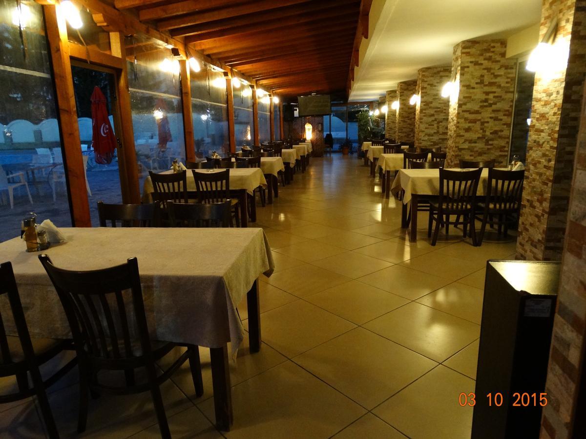 Hotel Mimoza Razgrad Luaran gambar
