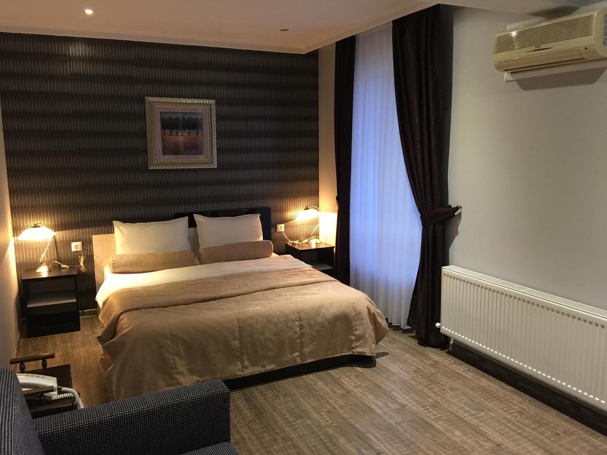 Hotel Mimoza Razgrad Luaran gambar