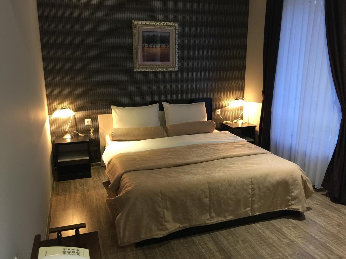 Hotel Mimoza Razgrad Luaran gambar
